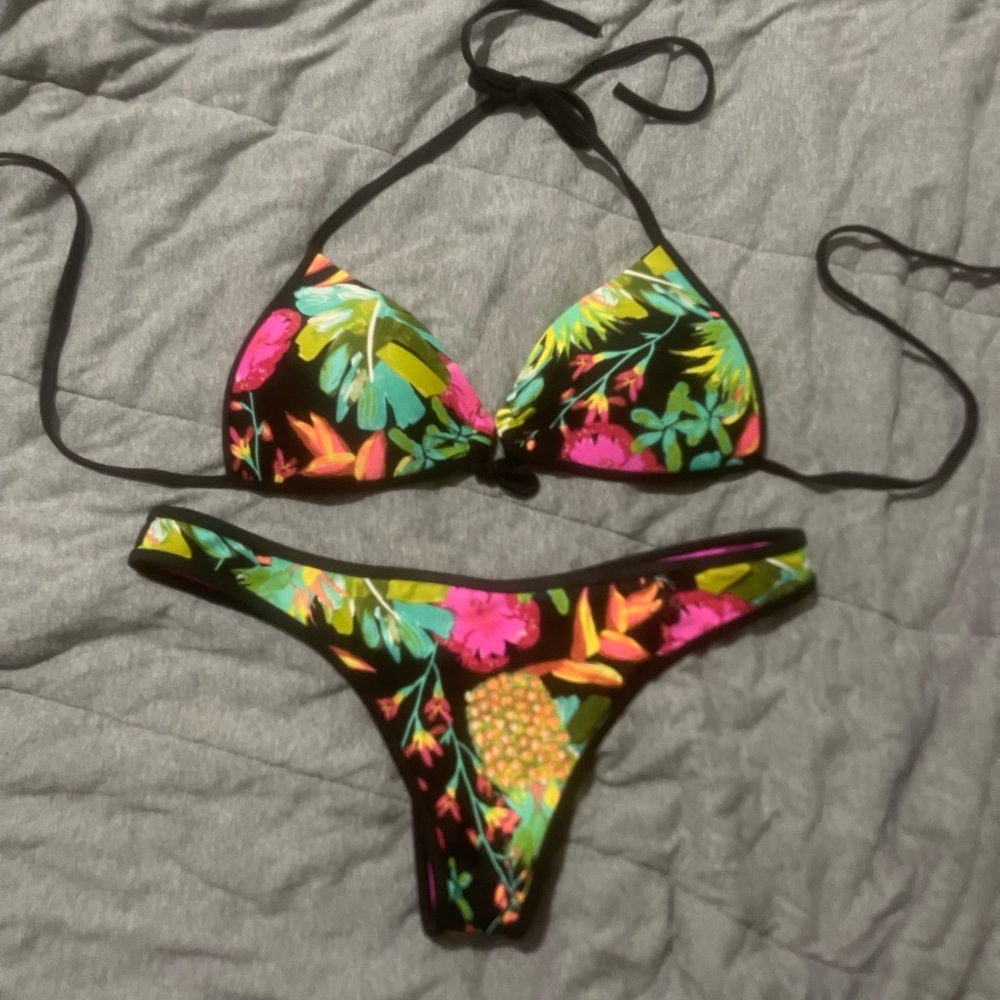 Roxy swim bikini - sz Med